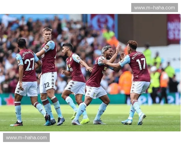 布莱顿高位逼抢战术失准 本轮英超赛场遭遇对手快速反击